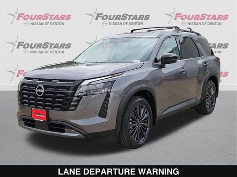 New 2026 Nissan Pathfinder SL image 9