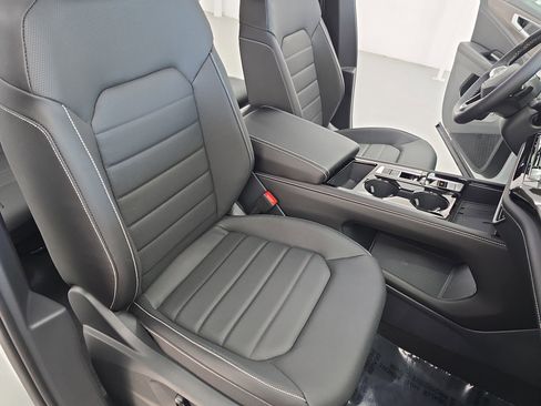 New 2026 Volkswagen Atlas SEL image 10