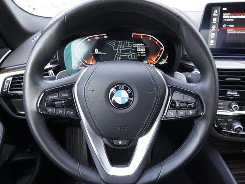Certified 2023 BMW 530i xDrive w/ Premium Package AWD/4WD image 15