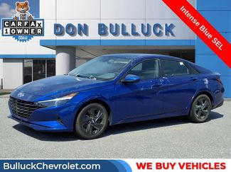 Used 2023 Hyundai Elantra SEL w/ Cargo Package video 1