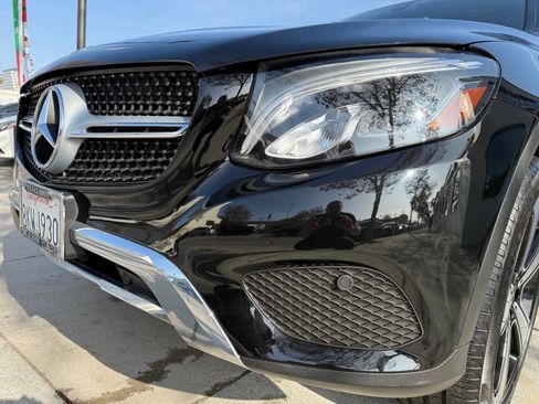 Used 2019 Mercedes-Benz GLC 300 4MATIC Coupe image 16