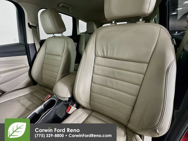 Used 2016 Ford Escape Titanium w/ Equipment Group 301A AWD/4WD image 25
