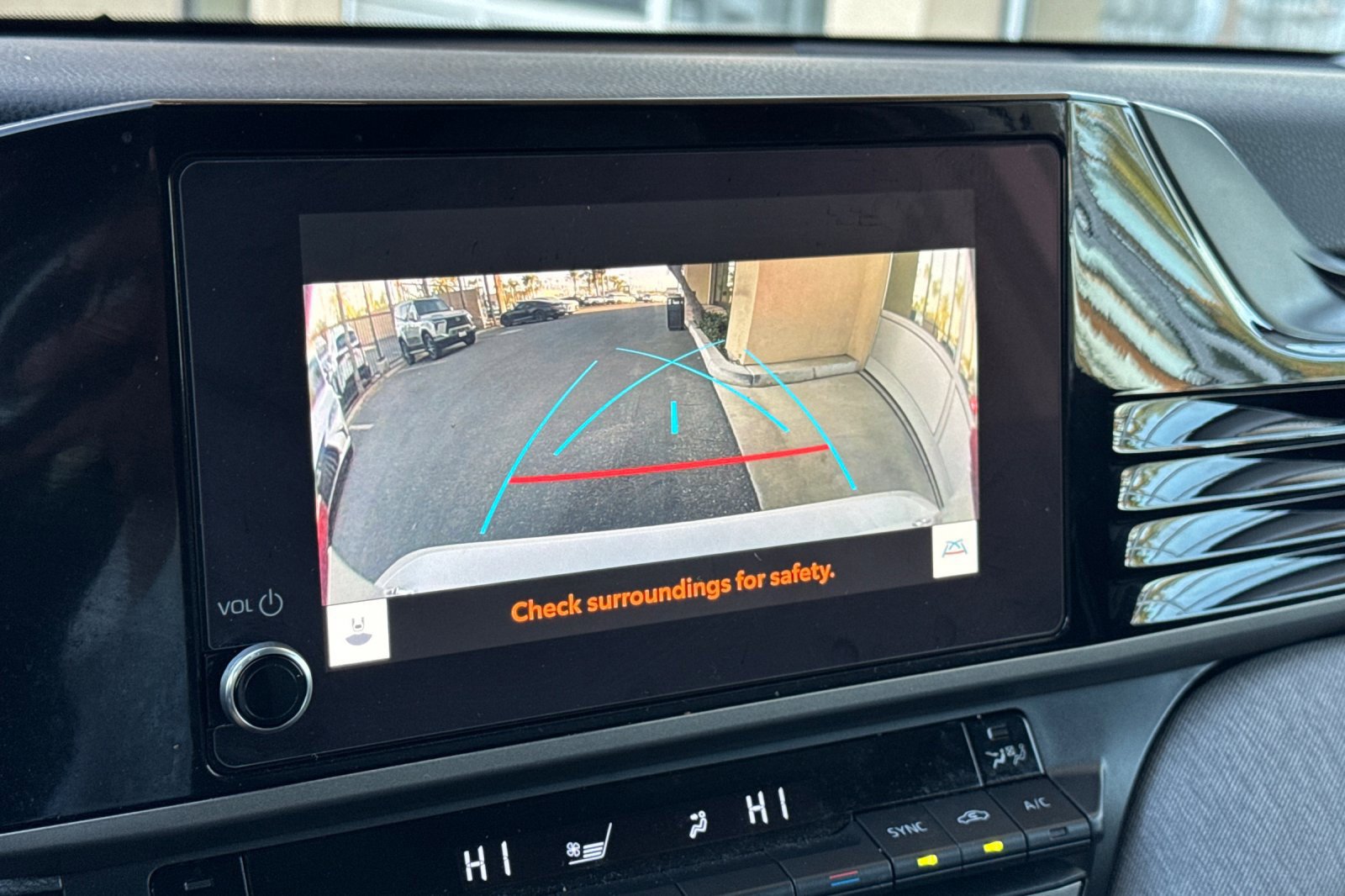 Used 2026 Toyota Camry LE w/ Convenience Package FWD image 19