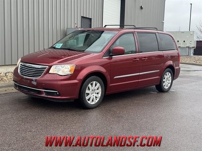 Used 2016 Chrysler Town & Country Touring