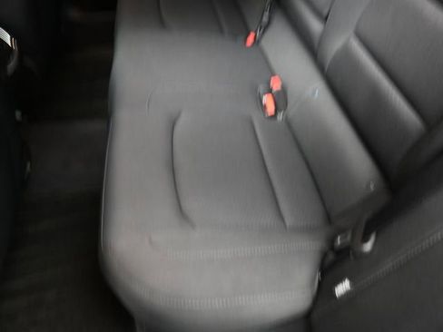 Used 2018 Chevrolet Malibu LT image 21