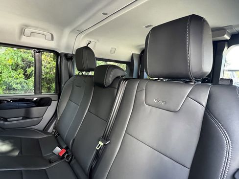 New 2025 INEOS Grenadier Fieldmaster Edition image 24