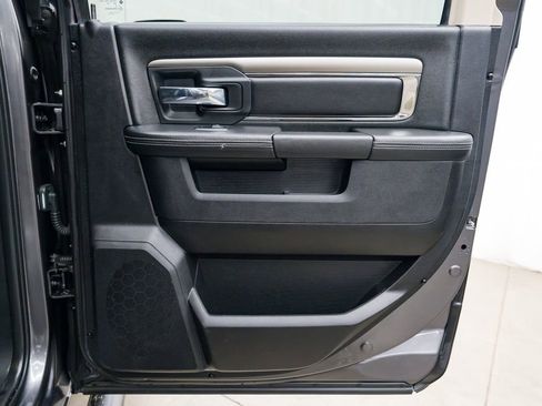 Used 2018 RAM 1500 Sport image 30