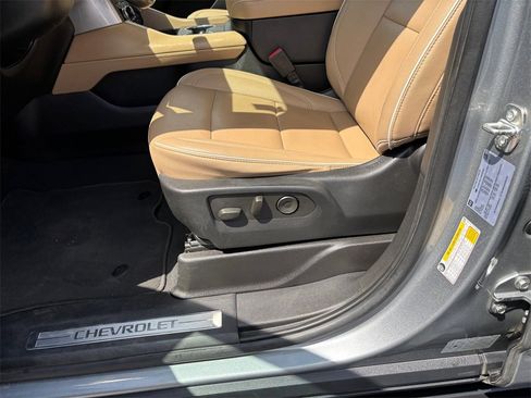 Used 2023 Chevrolet Tahoe Premier image 25