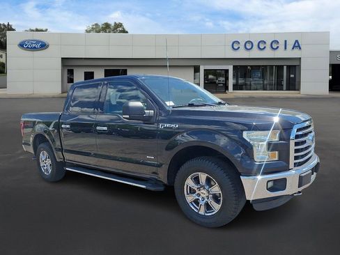 Used 2015 Ford F150 XLT w/ Equipment Group 302A Luxury AWD/4WD image 3