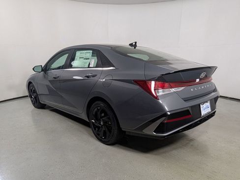 New 2026 Hyundai Elantra SEL Sport Premium FWD image 5