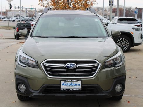 Used 2019 Subaru Outback 2.5i Limited w/ Popular Package #2 image 2