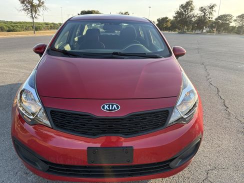 Used 2013 Kia Rio LX w/ PWR Pkg FWD image 4
