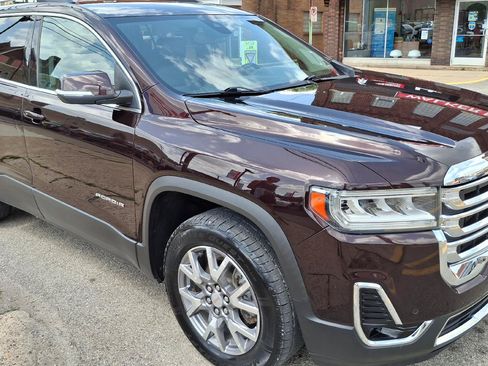 Used 2021 GMC Acadia SLT w/ Preferred Package AWD/4WD image 1