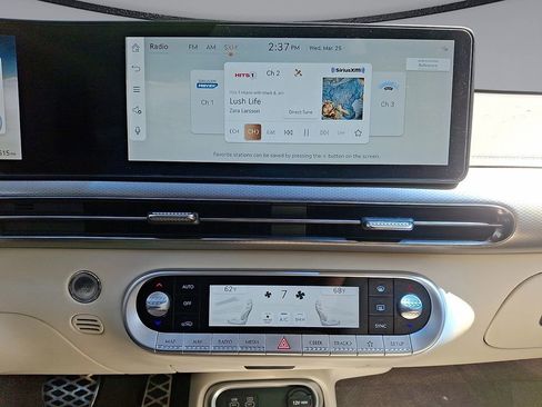 Used 2023 Genesis GV60 Performance image 14