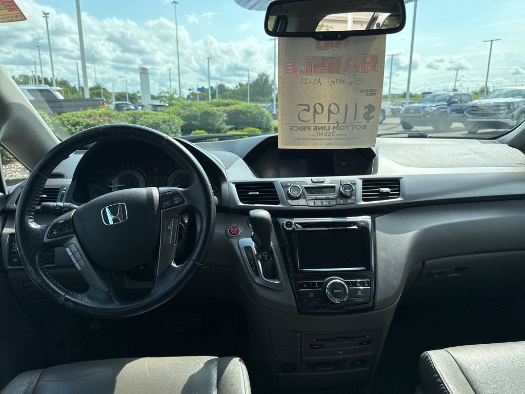 Used 2015 Honda Odyssey Touring image 7