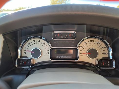 Used 2013 Ford Expedition EL Limited image 17