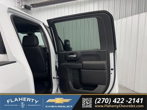 Used 2025 GMC Sierra 2500 Pro w/ 1SA Pro Safety Plus Package AWD/4WD image 12