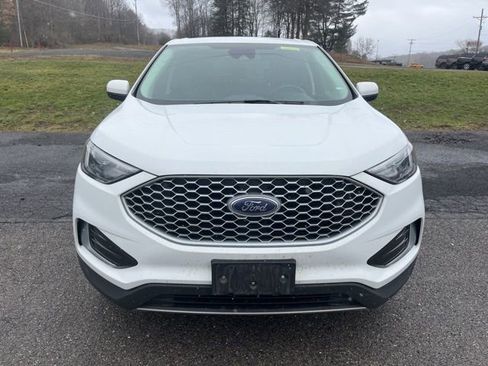 Used 2024 Ford Edge SEL image 11