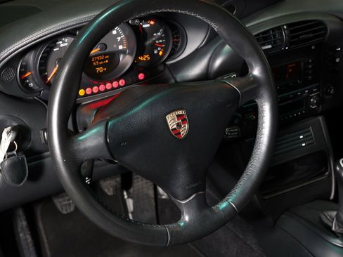 Used 2003 Porsche 911 Carrera 4S image 42