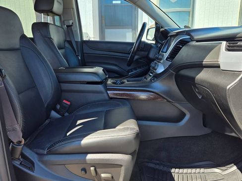 Used 2016 GMC Yukon SLT AWD/4WD image 11