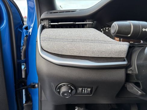 New 2026 Jeep Compass Latitude image 16