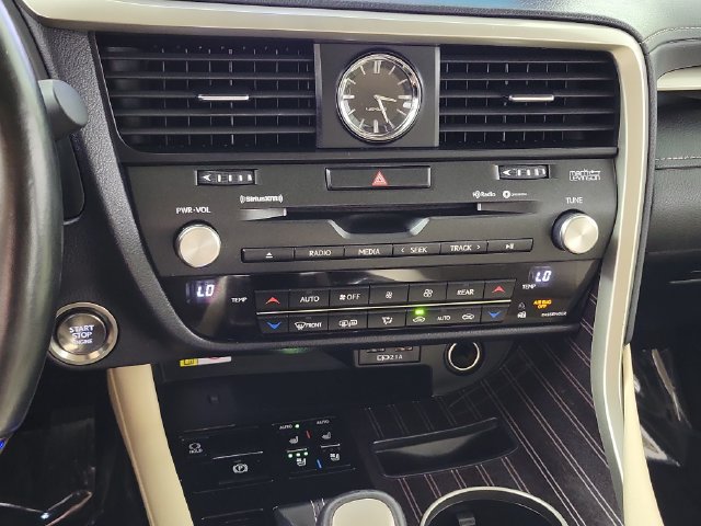 Used 2022 Lexus RX 350L Luxury w/ Accessory Package (Z1) FWD image 31