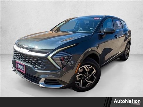 Used 2024 Kia Sportage LX image 1