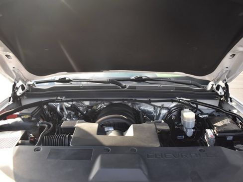 Used 2017 Chevrolet Tahoe LT RWD image 12