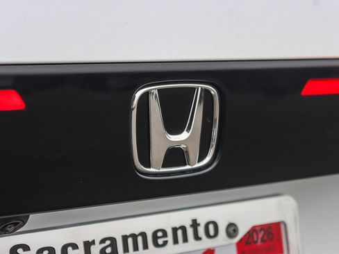 Used 2023 Honda Accord EX image 10