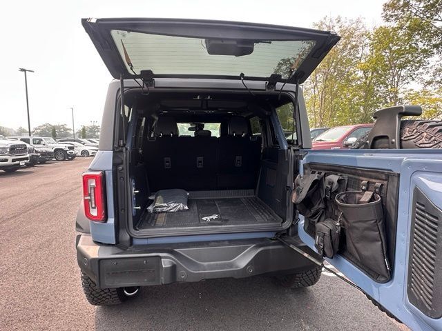 Used 2024 Ford Bronco Wildtrak AWD/4WD image 16