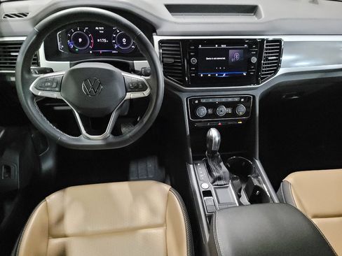 Used 2022 Volkswagen Atlas Cross Sport SE w/ Panoramic Sunroof Package FWD image 22