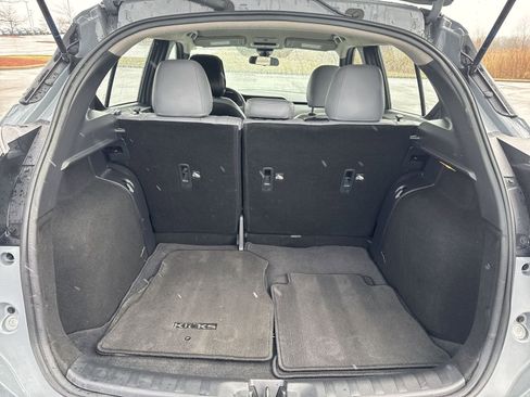 Used 2023 Nissan Kicks SR w/ SR Premium Package FWD image 30