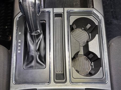 Used 2018 Ford F150 XLT w/ Equipment Group 302A Luxury AWD/4WD image 33