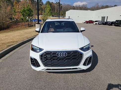 Used 2024 Audi Q5 2.0T Premium Plus image 2