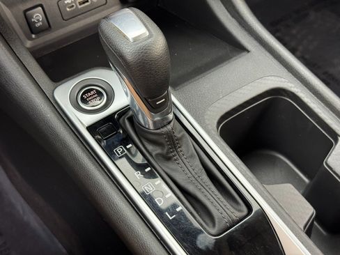 Used 2024 Nissan Sentra SV image 27