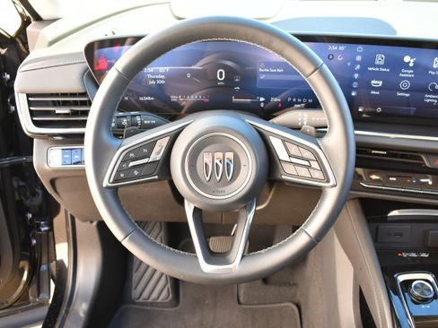Used 2024 Buick Envision Preferred AWD/4WD image 17