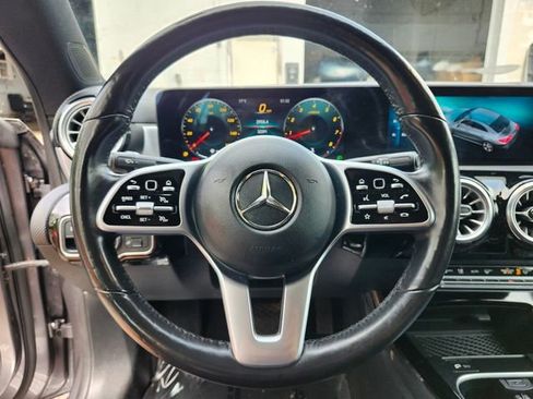 Used 2022 Mercedes-Benz CLA 250 4MATIC image 27