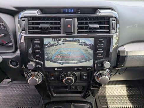 Used 2020 Toyota 4Runner TRD Off-Road Premium image 25