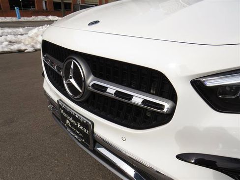 Used 2025 Mercedes-Benz GLA 250 4MATIC image 23