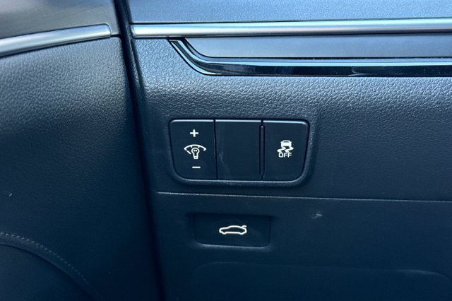 New 2026 Kia K5 GT-Line w/ GT-Line Red Interior Package FWD image 31