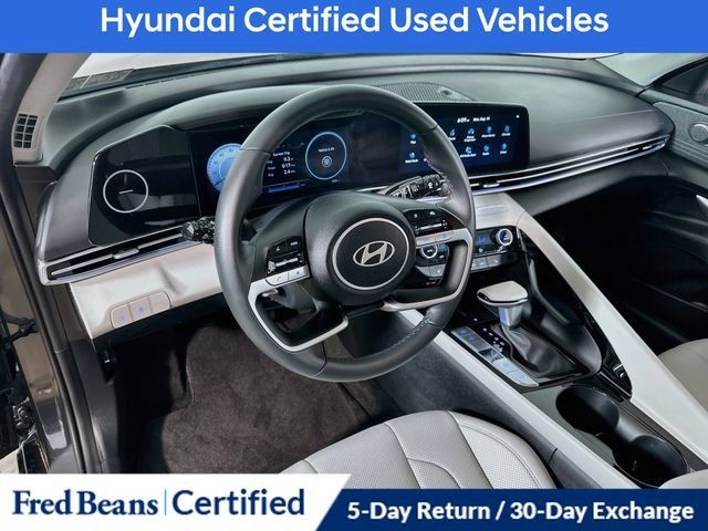 Certified 2026 Hyundai Elantra Limited FWD image 21