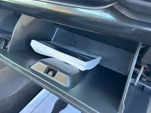 Used 2023 Chevrolet TrailBlazer LT image 27