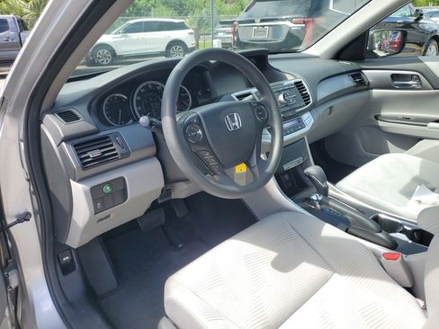 Used 2015 Honda Accord LX image 12