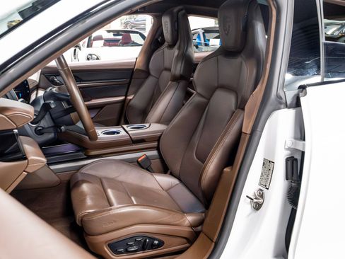 Used 2020 Porsche Taycan Turbo S image 8