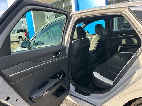 Used 2025 Kia K5 GT-Line image 49