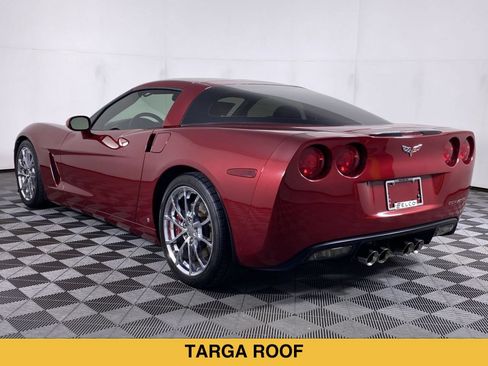 Used 2009 Chevrolet Corvette Coupe w/ Z51 Performance Package RWD image 15