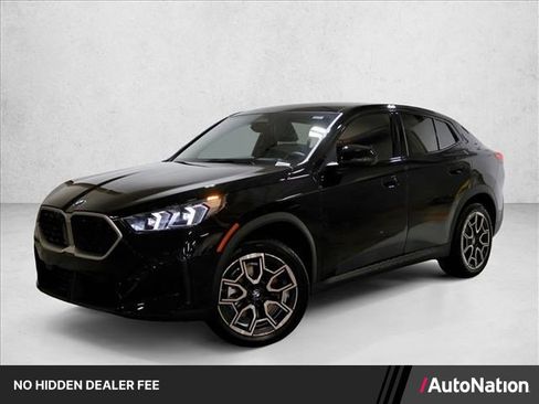 New 2026 BMW X2 xDrive28i w/ Technology Package AWD/4WD image 1