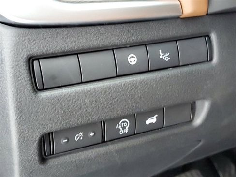 New 2026 Nissan Rogue Platinum w/ Platinum Premium Package image 9