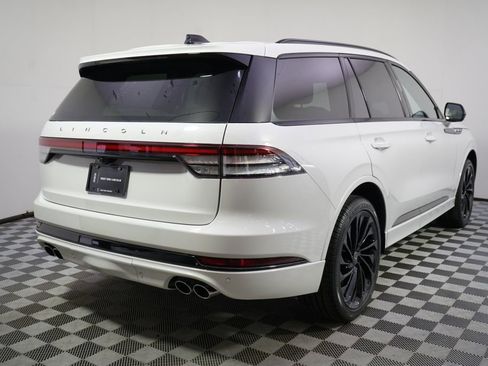 New 2026 Lincoln Aviator Reserve AWD/4WD image 6