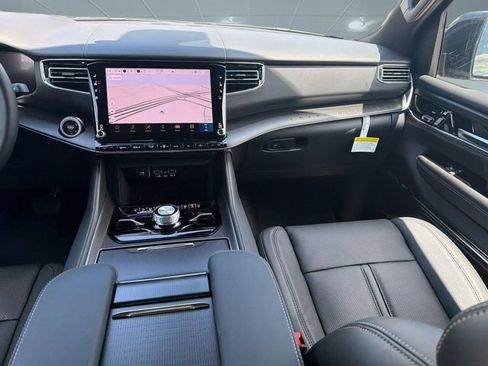New 2026 Jeep Grand Wagoneer Summit AWD/4WD image 29